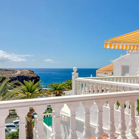 Relax Front Sea Apartment *